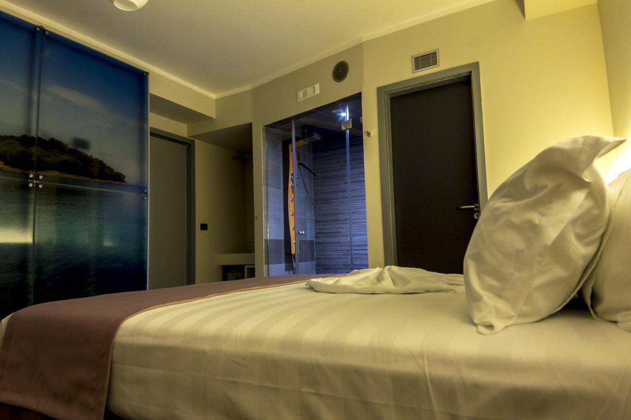 Hotel Pandora Residence Тирана Экстерьер фото