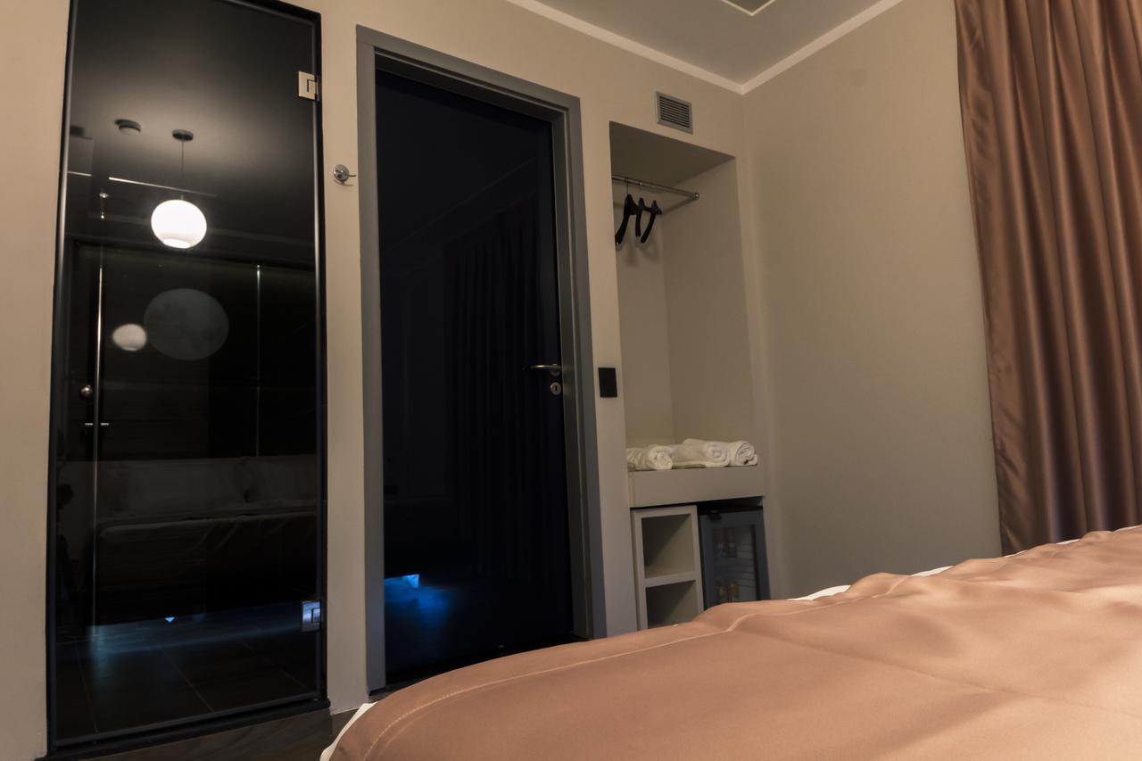 Hotel Pandora Residence Тирана Экстерьер фото